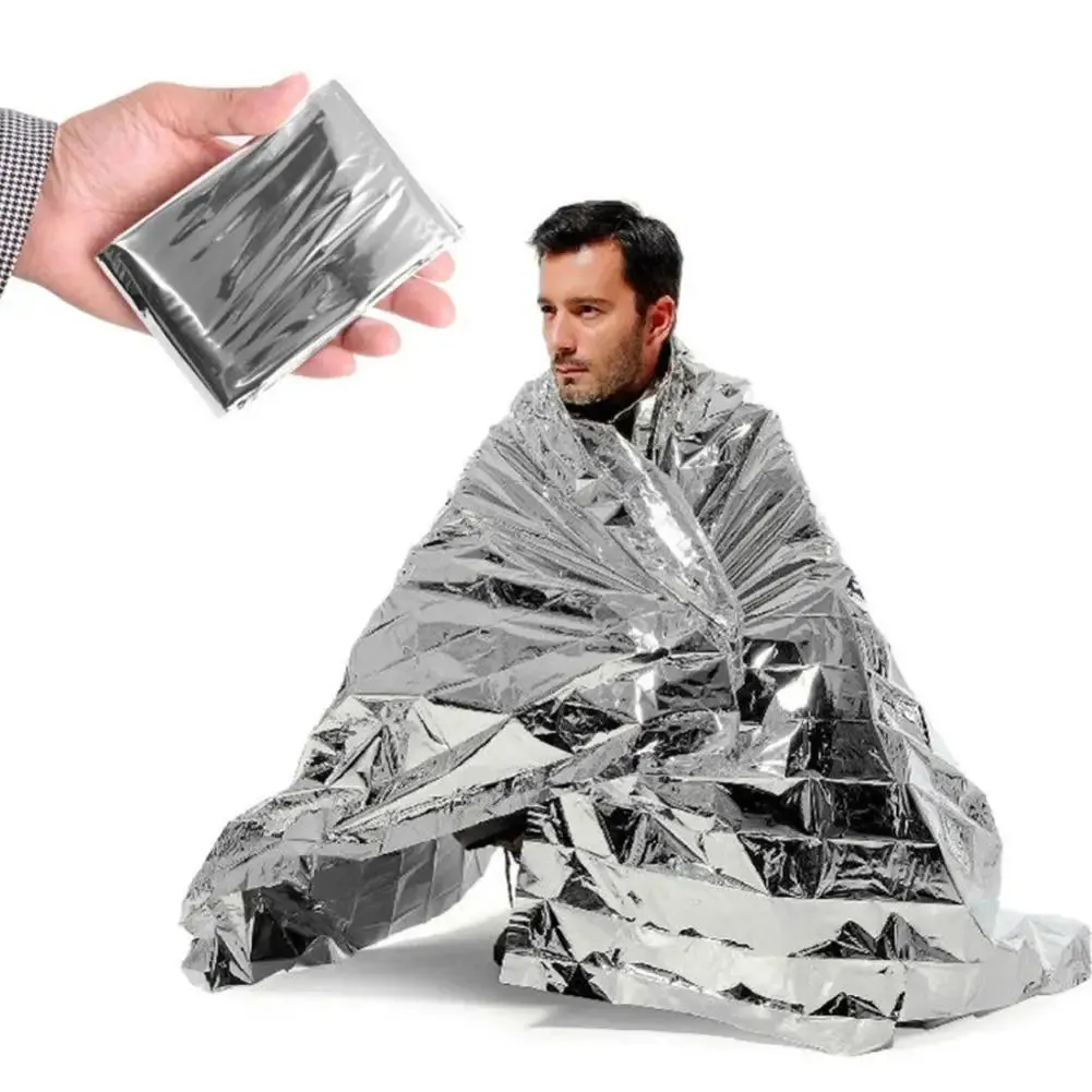 15–40 Pieces Silver Emergency Thermal Blankets for Camping and Survival