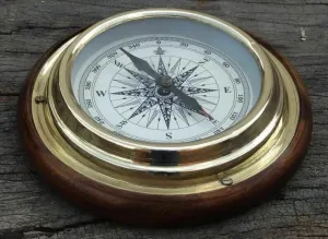 Antique Brass Magnifying/Navigational/Magnetic 6" Sailing Ship/Boat Desk Compass Gift