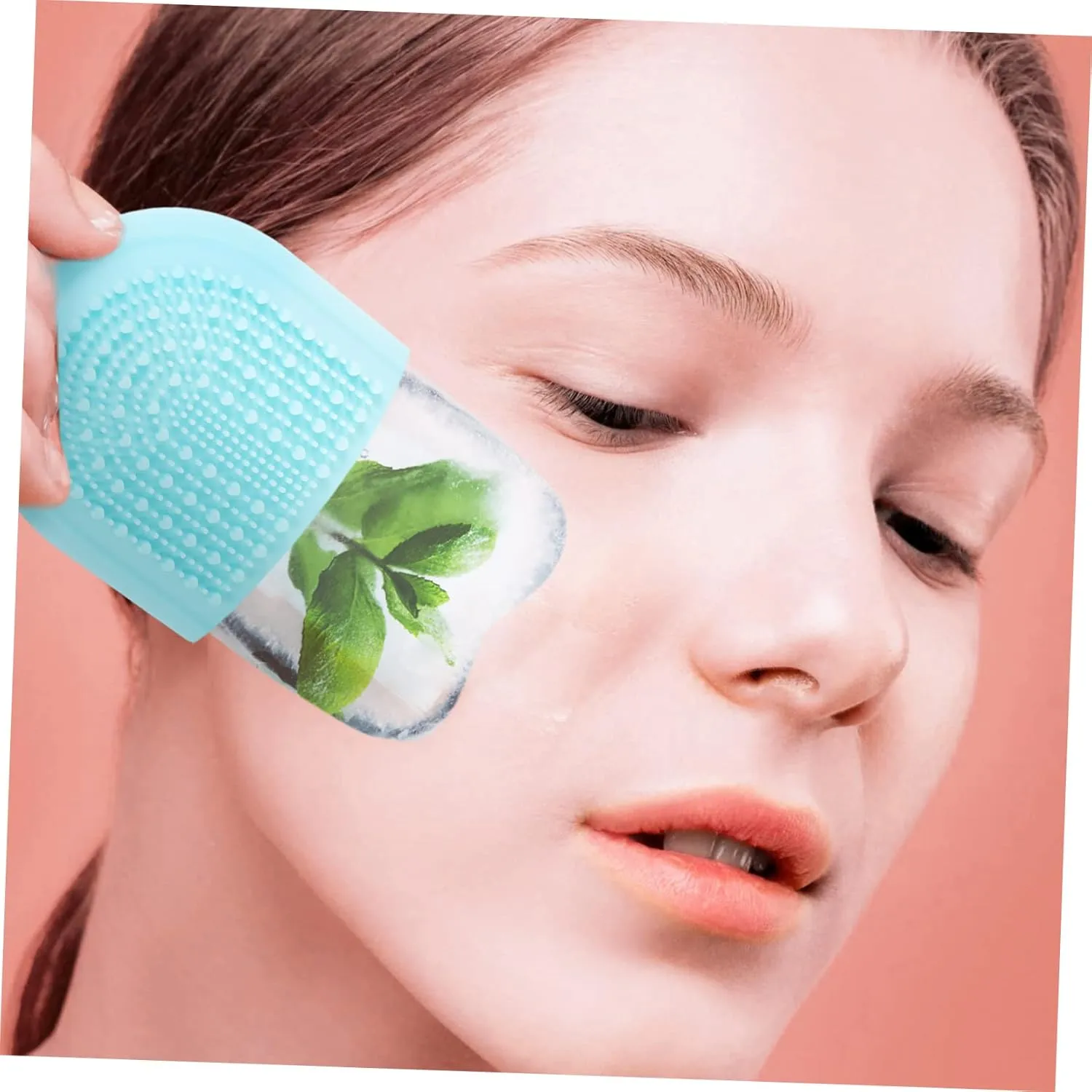 Beauty Face Ice Tray Rollers Silicone Molds Manual Massage Tools Tray Mold Ice Face Roller Ice Roller for Face and Eye Ice Roller Mold Skin Massage Ice Roller Silicone Toy Care, 13X6.5X5.5CM