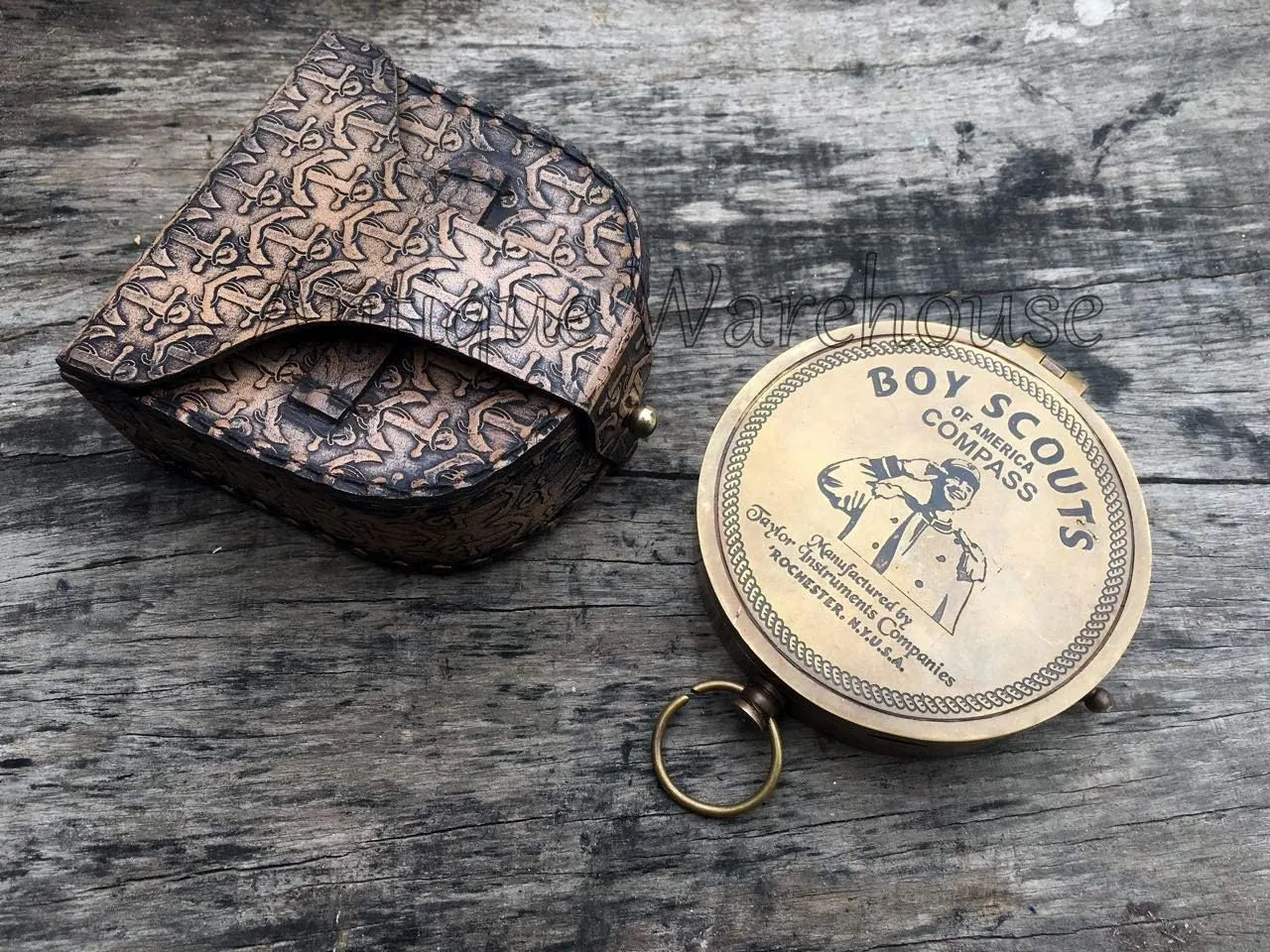 BOY Scouts Nautical Antique Brass Working Compass with Leather Craving Anchor Mark Case Maritime Nautical Pocket Compass Gift