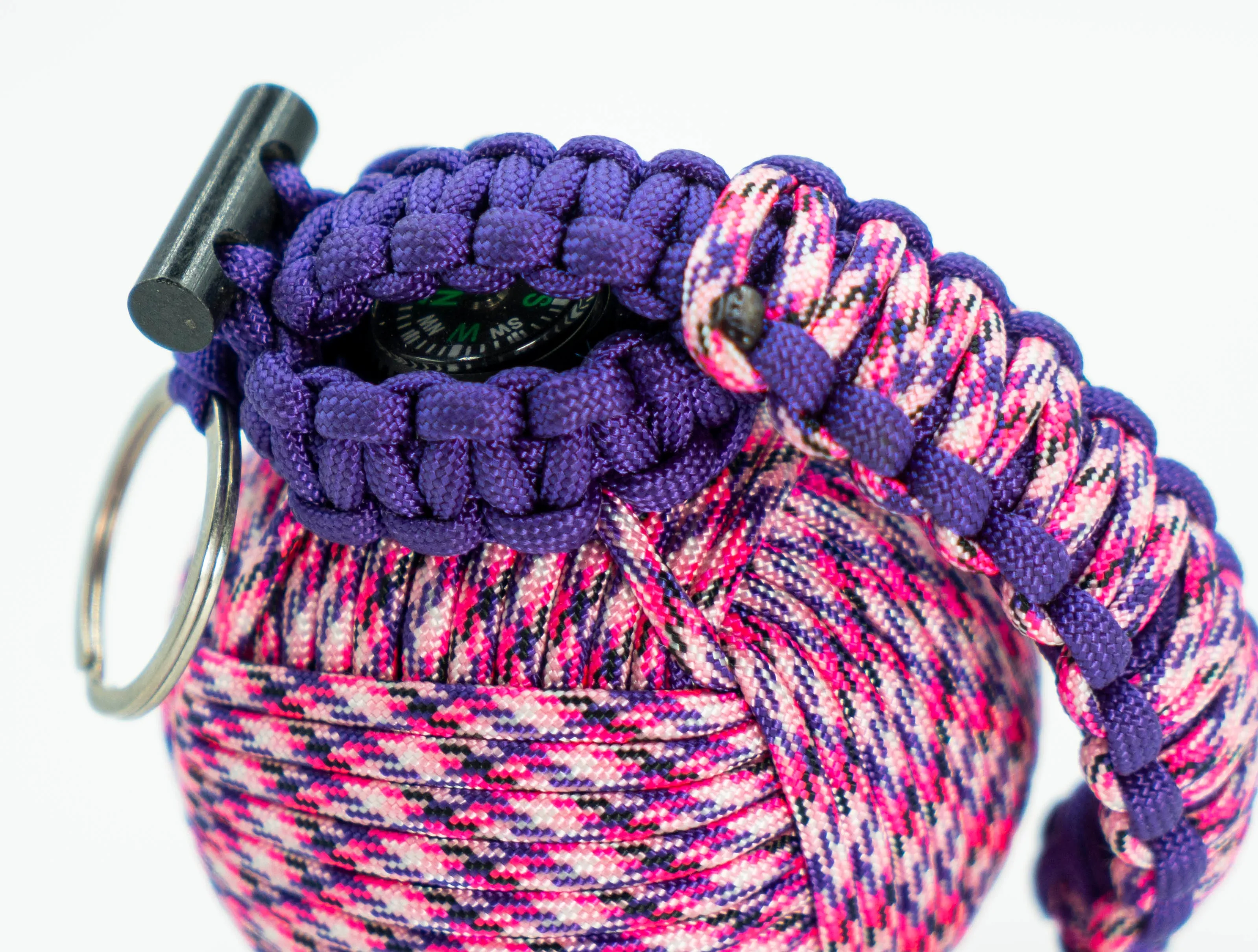 Bug Out Frag Pro Paracord Survival Kit (Country Girl)