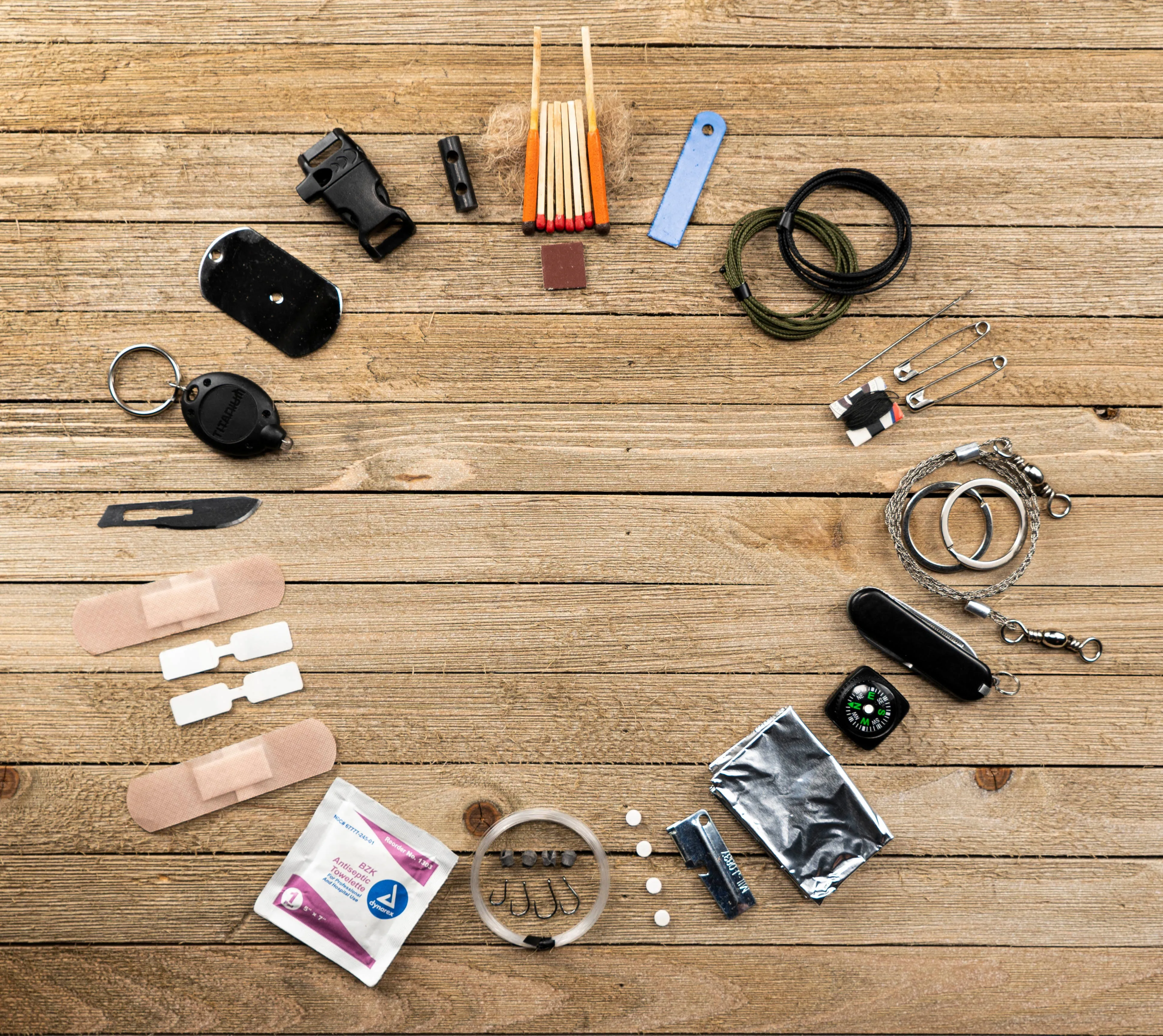 Bug Out Frag Pro Paracord Survival Kit (Digital ACU)