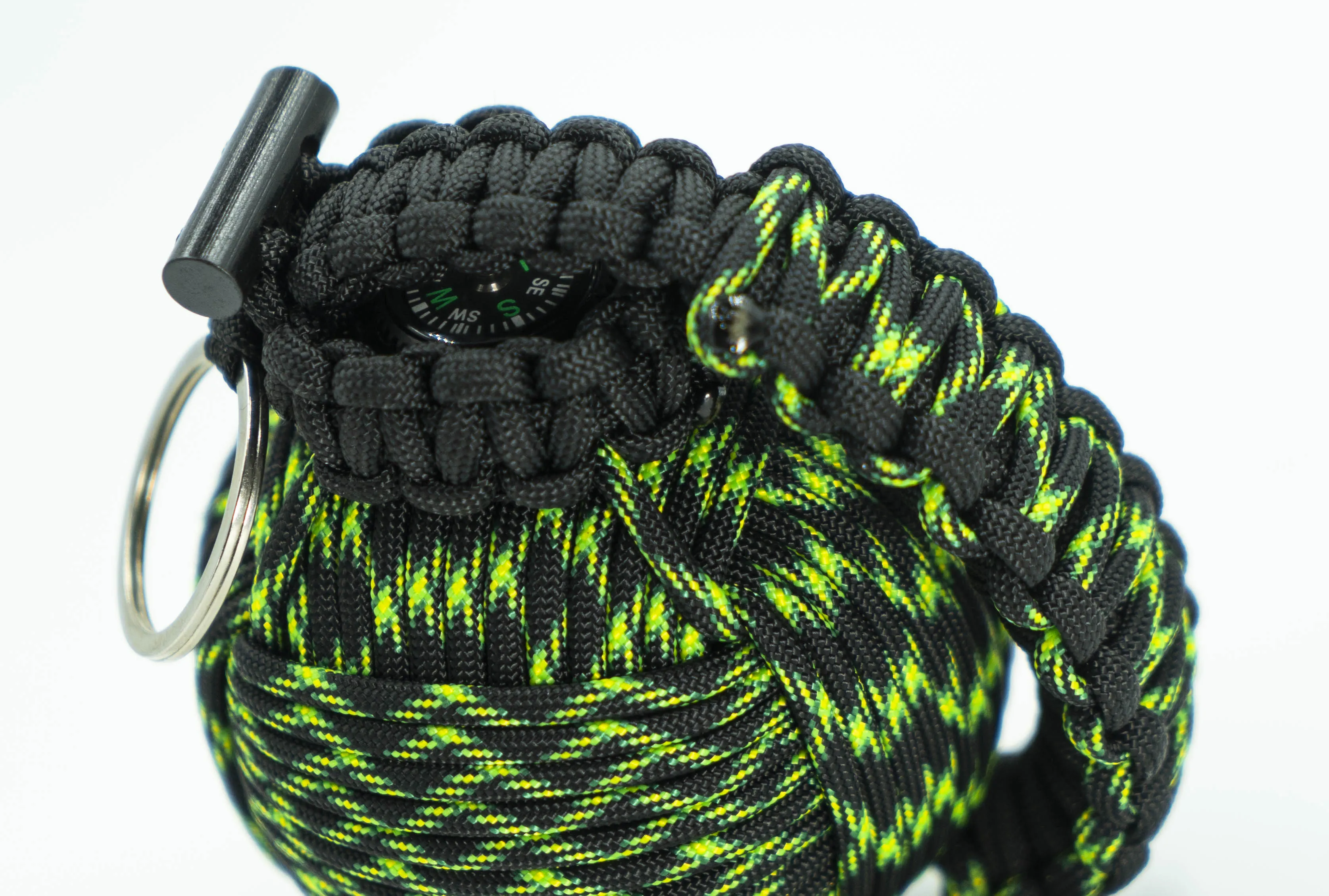 Bug Out Frag Pro Paracord Survival Kit (Zombie Decay)