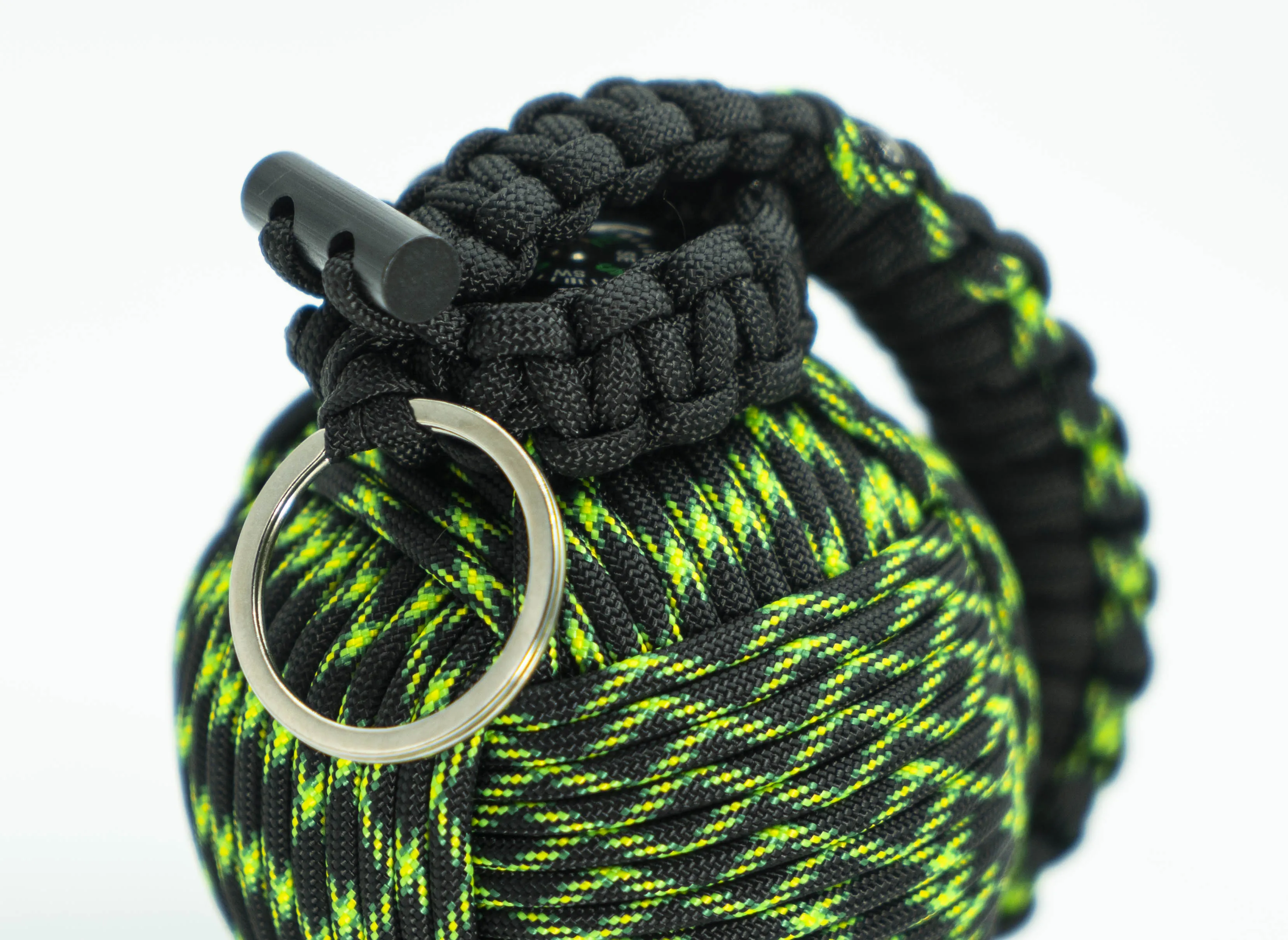 Bug Out Frag Pro Paracord Survival Kit (Zombie Decay)
