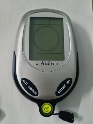Digital Altimeter with LCD Display, Barometer and Temperature Gauge, Built-in Compass Level