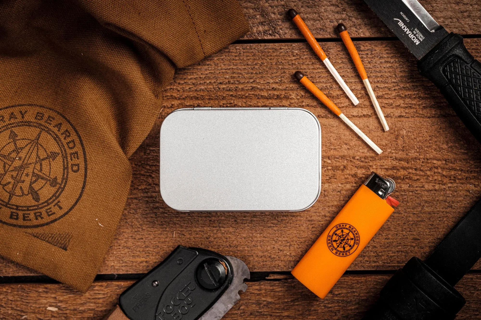 Durable Metal Tin with Lid for Charring and Storage – Compact and Versatile