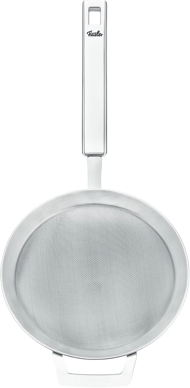 Fissler Original-Profi Collection / Stainless Steel Large Strainer (6.3"), premium kitchen utensil