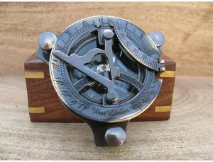 Nautical West London Vintage Sundial Compass, Brass Nautical Directional Magnetic Navigation Instrument with Wooden Box