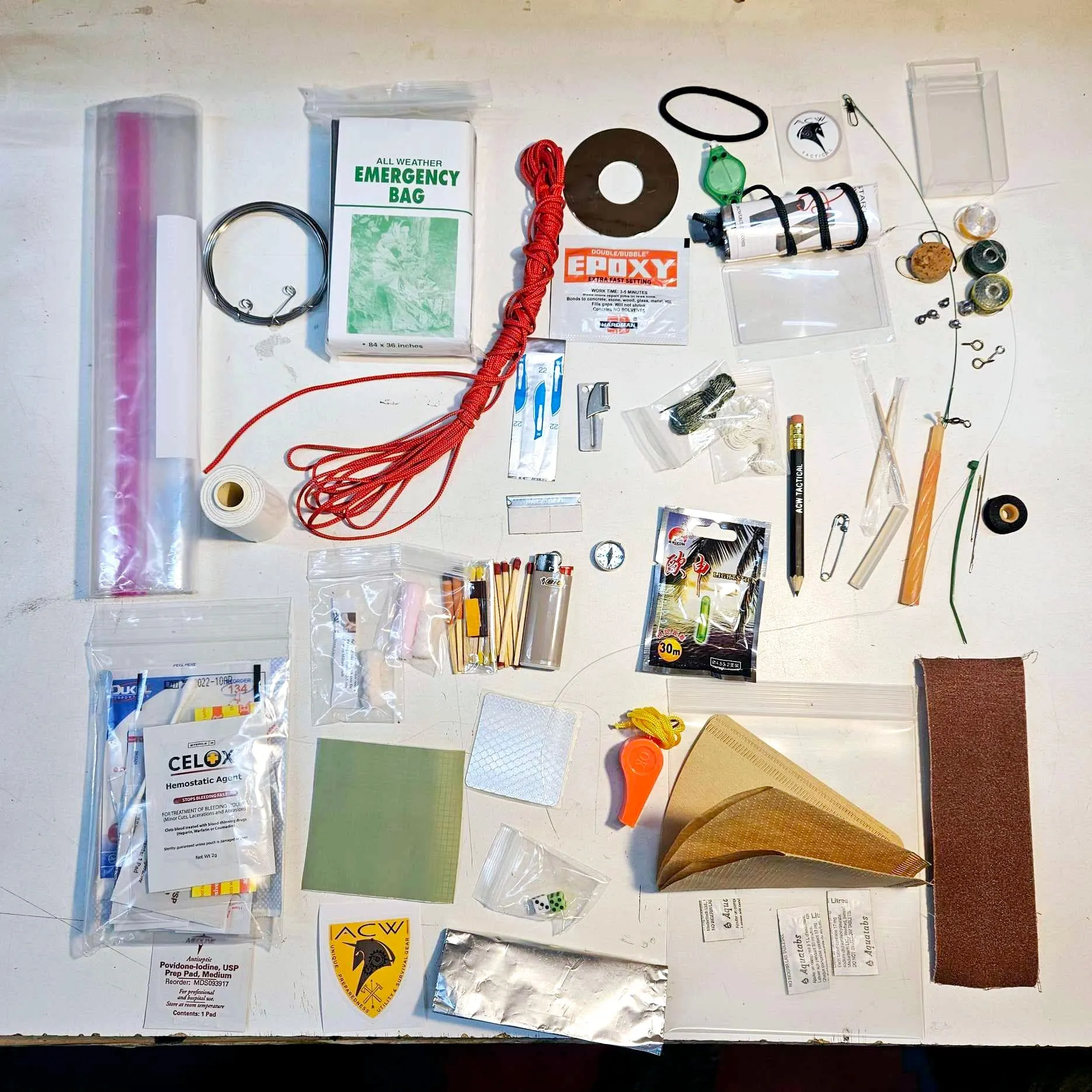 SURVIVAL ESSENTIALS (sealed pack)