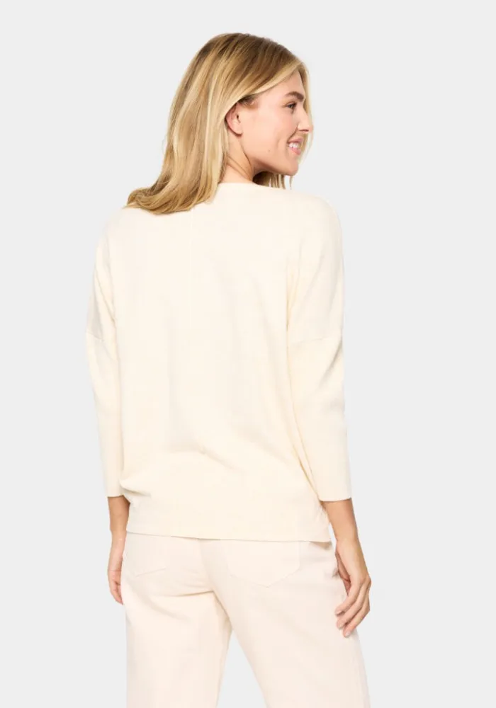 The Mila R-Neck Pullover