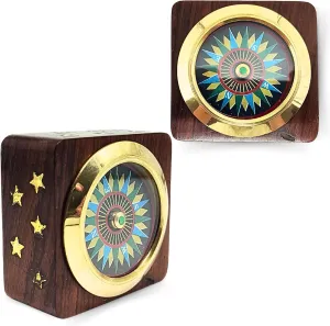 Vintage Nautical Navigation Tool: Wooden Base Compass with Elegant Paperweight