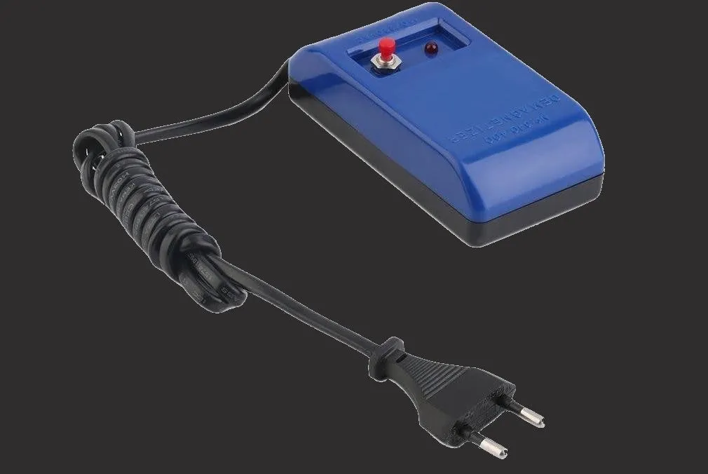 Watch Demagnatiser - A Vital Tool If You Own Multiple Mechanical Watches - European Pattern Mains Plug
