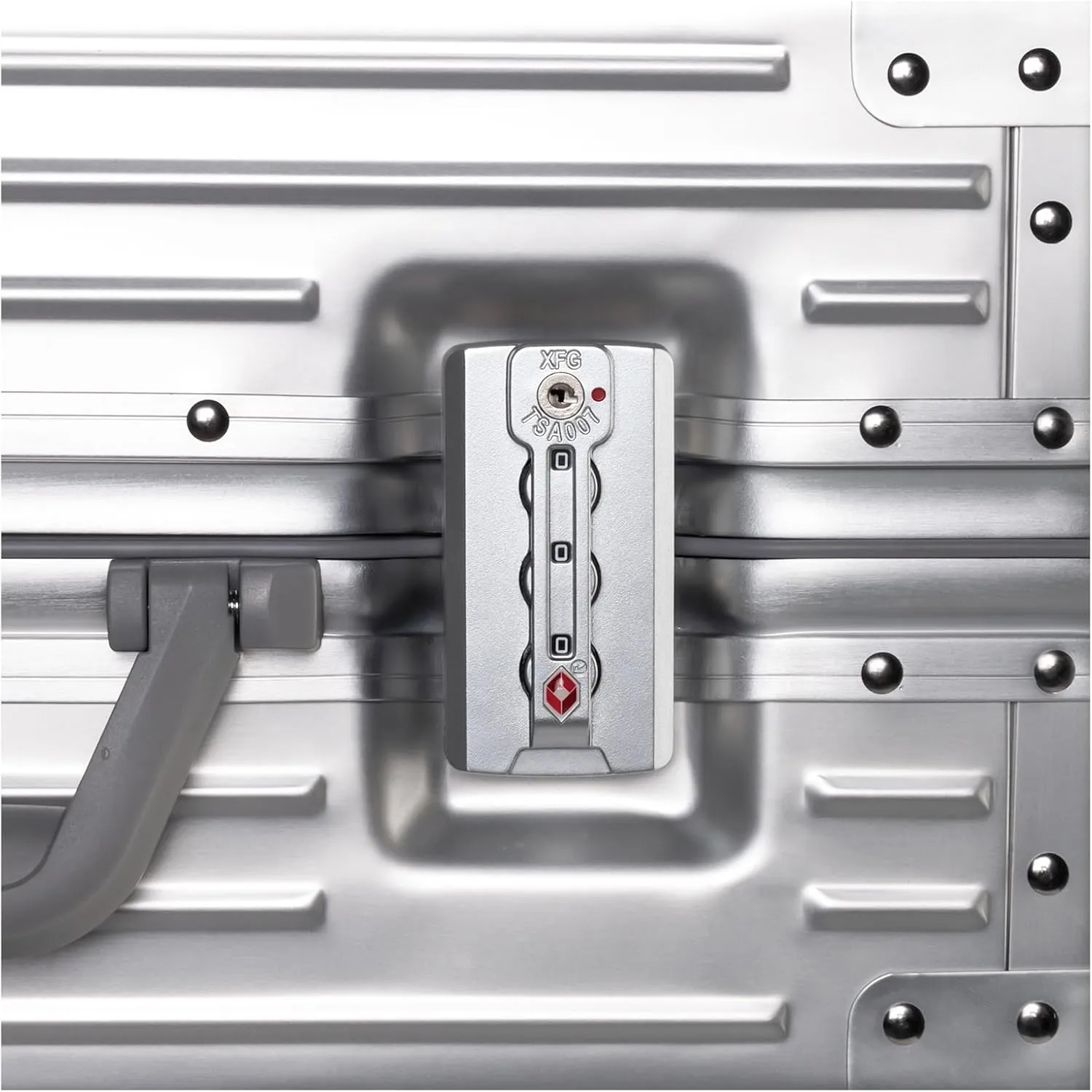 YYW Full Aluminum Large Suitcase, 100% All Aluminum Alloy Hard Shell Luggage, 24 Inch Large Suitcase with TSA Locks (Silver, Checked-In 24-Inch)