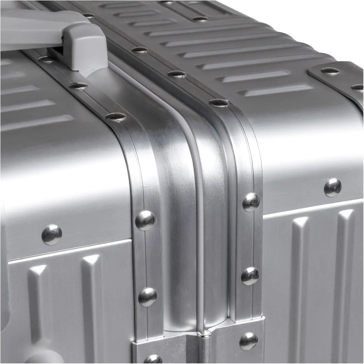 YYW Full Aluminum Large Suitcase, 100% All Aluminum Alloy Hard Shell Luggage, 24 Inch Large Suitcase with TSA Locks (Silver, Checked-In 24-Inch)